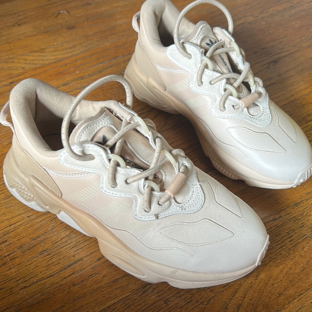 Adidas ozweego
